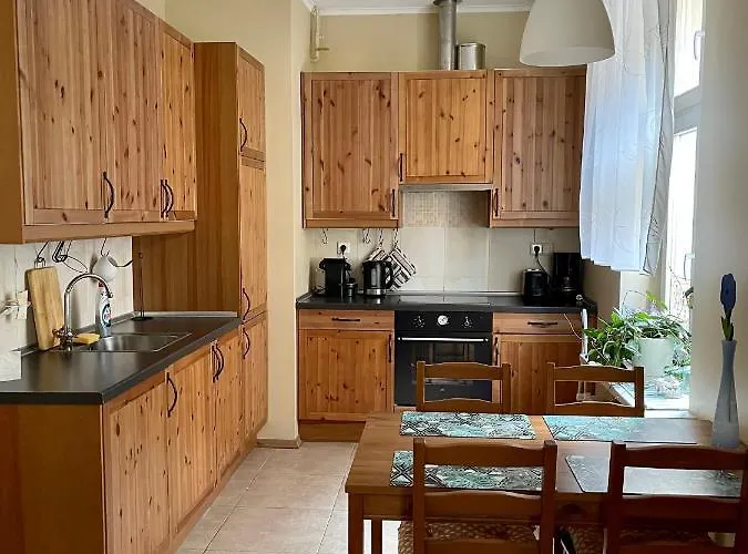 Lägenhet Spacious In The Heart Of Sopot