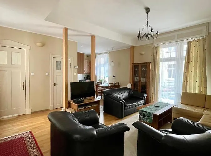 Apartamento Spacious In The Heart Of *